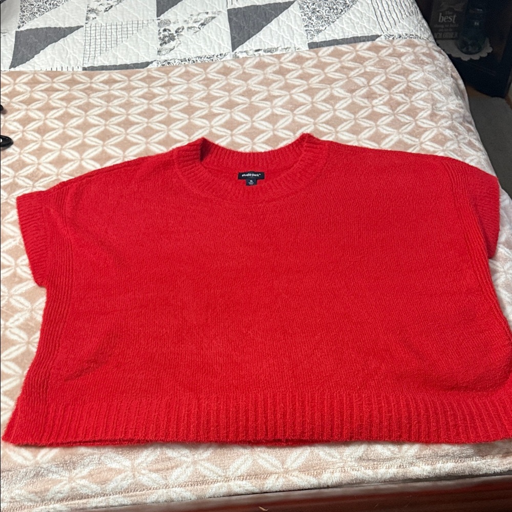 Studio Park Vibrant Red Crew Neck short sleeve Sweater